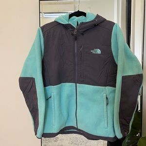 North Face Fleece Jacket, Denali Hooded/Hoodie Jacket Women’s Large